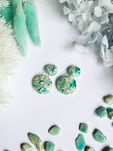 Load image into Gallery viewer, Jade Green &amp; Silver Marble
