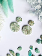 Load image into Gallery viewer, Silver &amp; Sage Green Marble
