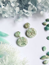 Load image into Gallery viewer, Silver &amp; Sage Green Marble
