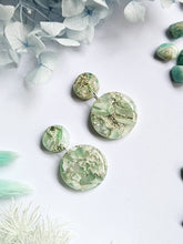 Load image into Gallery viewer, Silver &amp; Sage Green Marble
