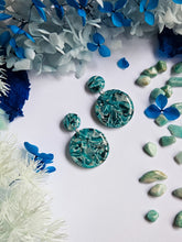 Load image into Gallery viewer, Turquoise &amp; Silver Marble
