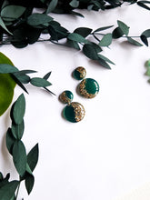 Load image into Gallery viewer, Small Emerald and Gold Glitter
