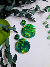 Load image into Gallery viewer, Statement Green Glitter Marble
