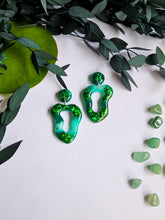 Load image into Gallery viewer, Green Glitter Marble
