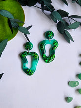 Load image into Gallery viewer, Green Glitter Marble
