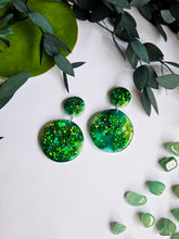 Load image into Gallery viewer, Large Green Glitter Marble
